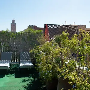 Marana & Pensión
